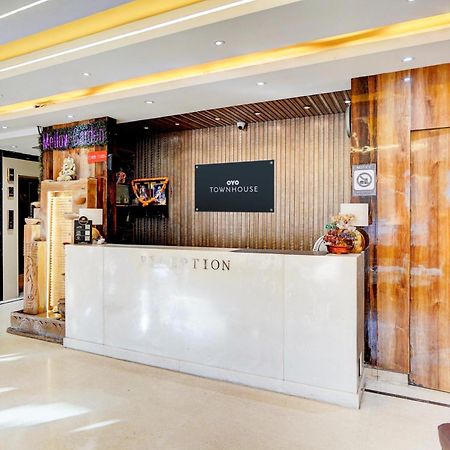Super Townhouse Jageer Palace Near Mayapuri Chowk 뉴델리 외부 사진