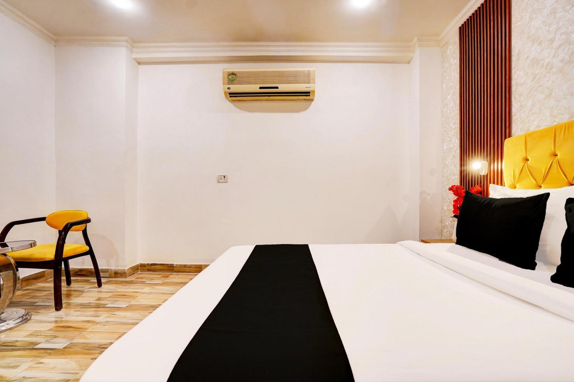 Super Townhouse Jageer Palace Near Mayapuri Chowk 뉴델리 외부 사진