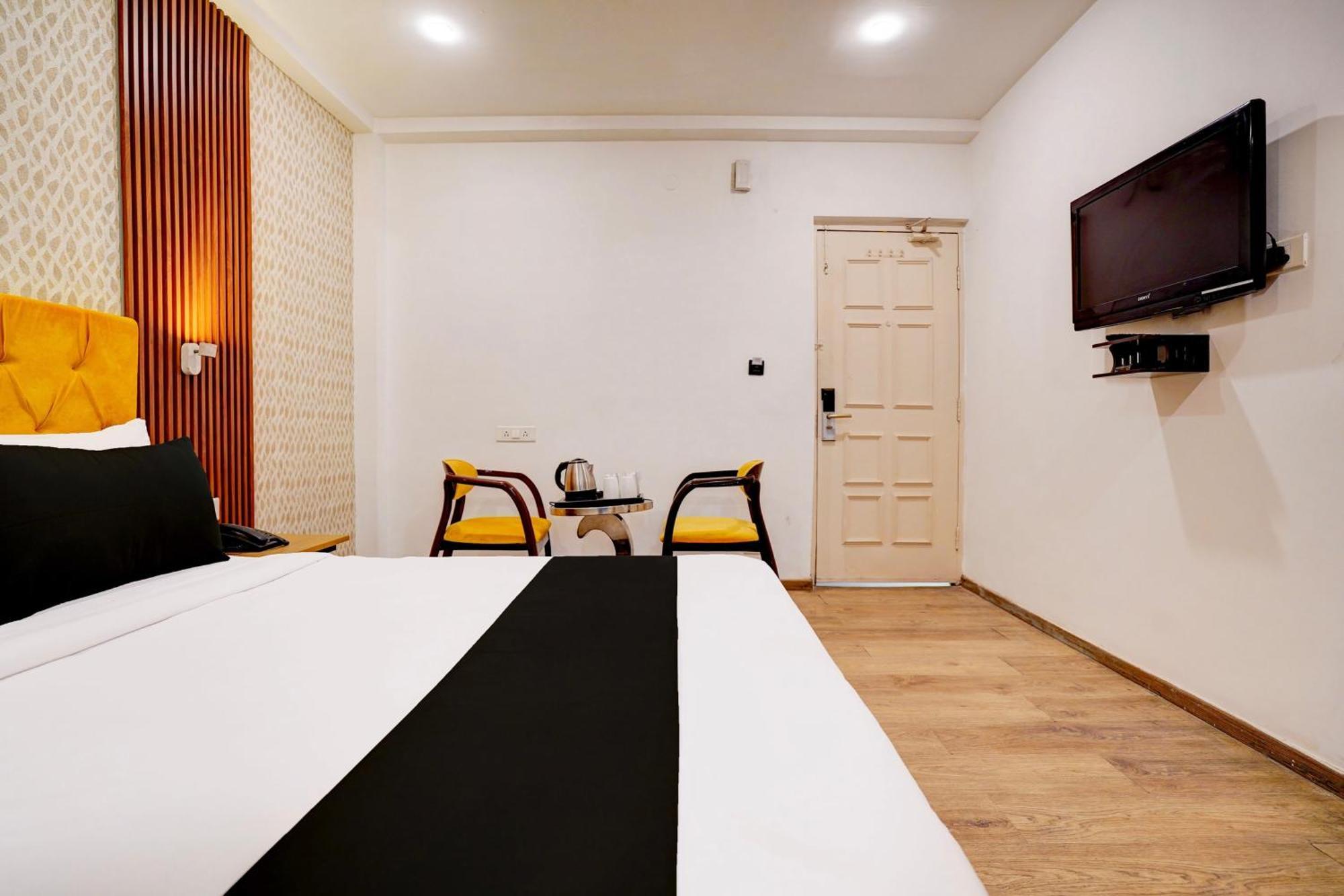 Super Townhouse Jageer Palace Near Mayapuri Chowk 뉴델리 외부 사진
