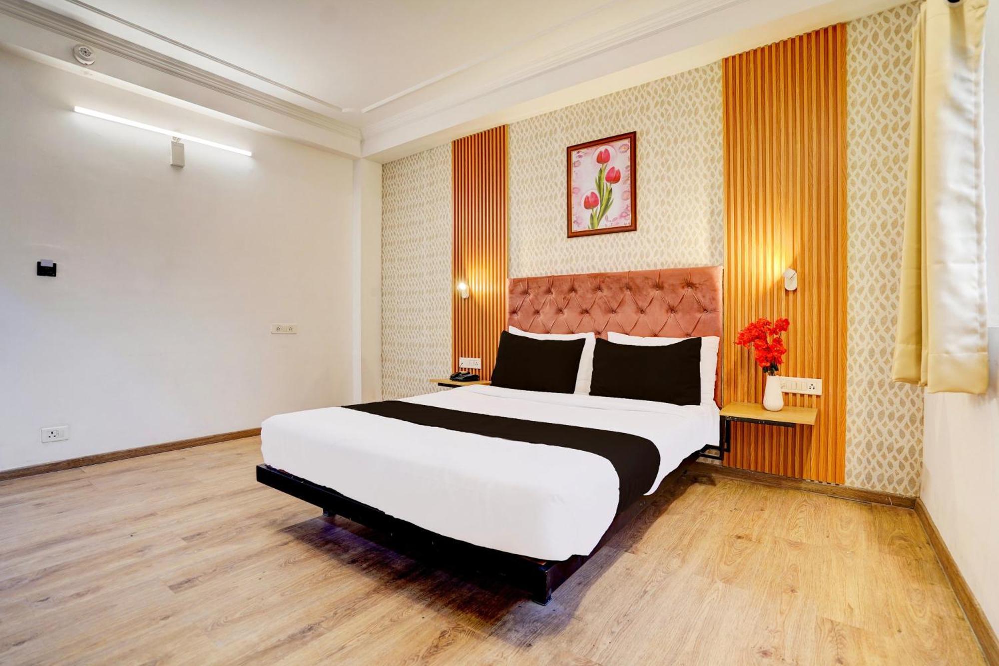 Super Townhouse Jageer Palace Near Mayapuri Chowk 뉴델리 외부 사진