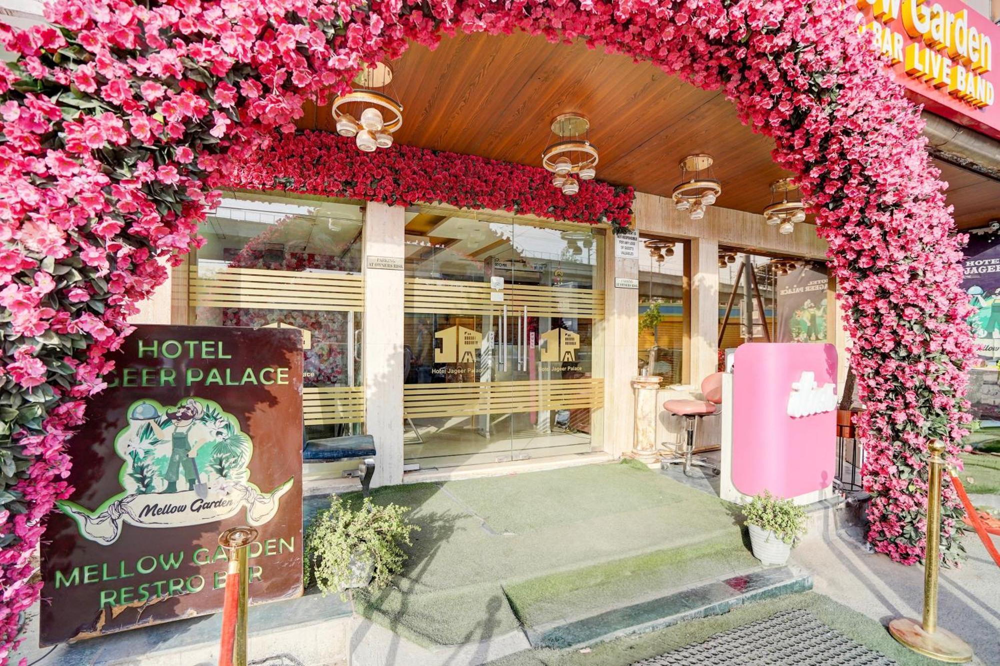 Super Townhouse Jageer Palace Near Mayapuri Chowk 뉴델리 외부 사진